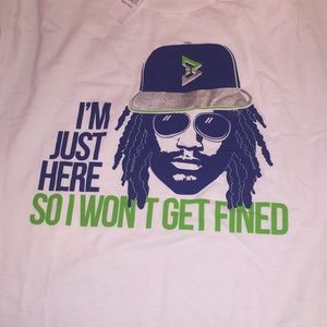 Med. tshirt Im just here so I wont get fined logo